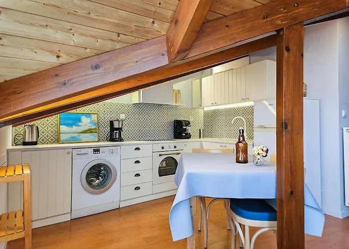 Sunny & Comfy Studio In The Heart Of Preveza
