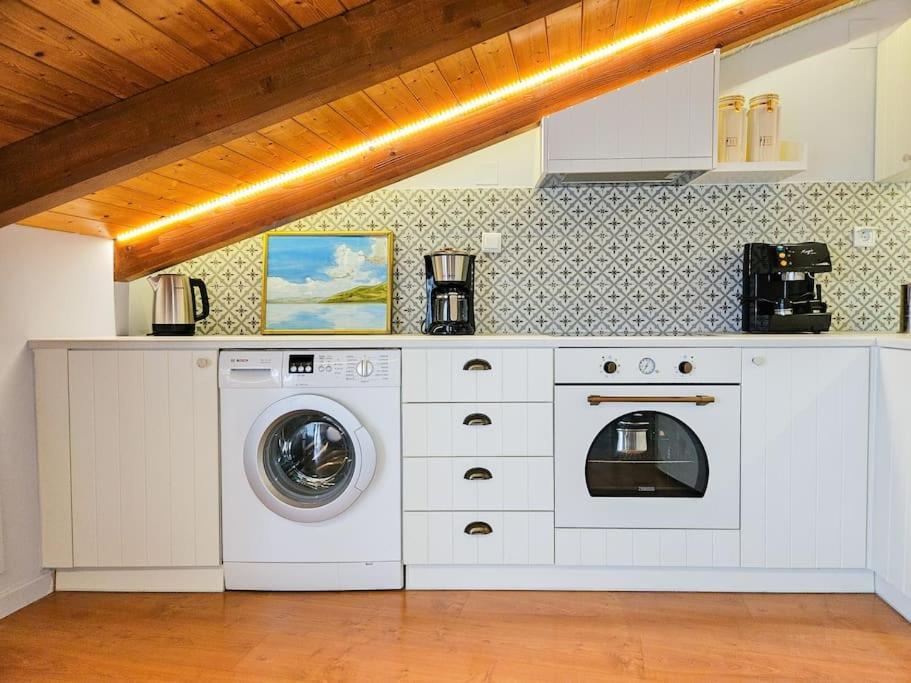 Apartment Sunny & Comfy In The Heart Of Preveza